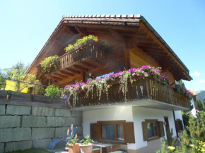 Гостиница Apartment Fadail 2B, Вац